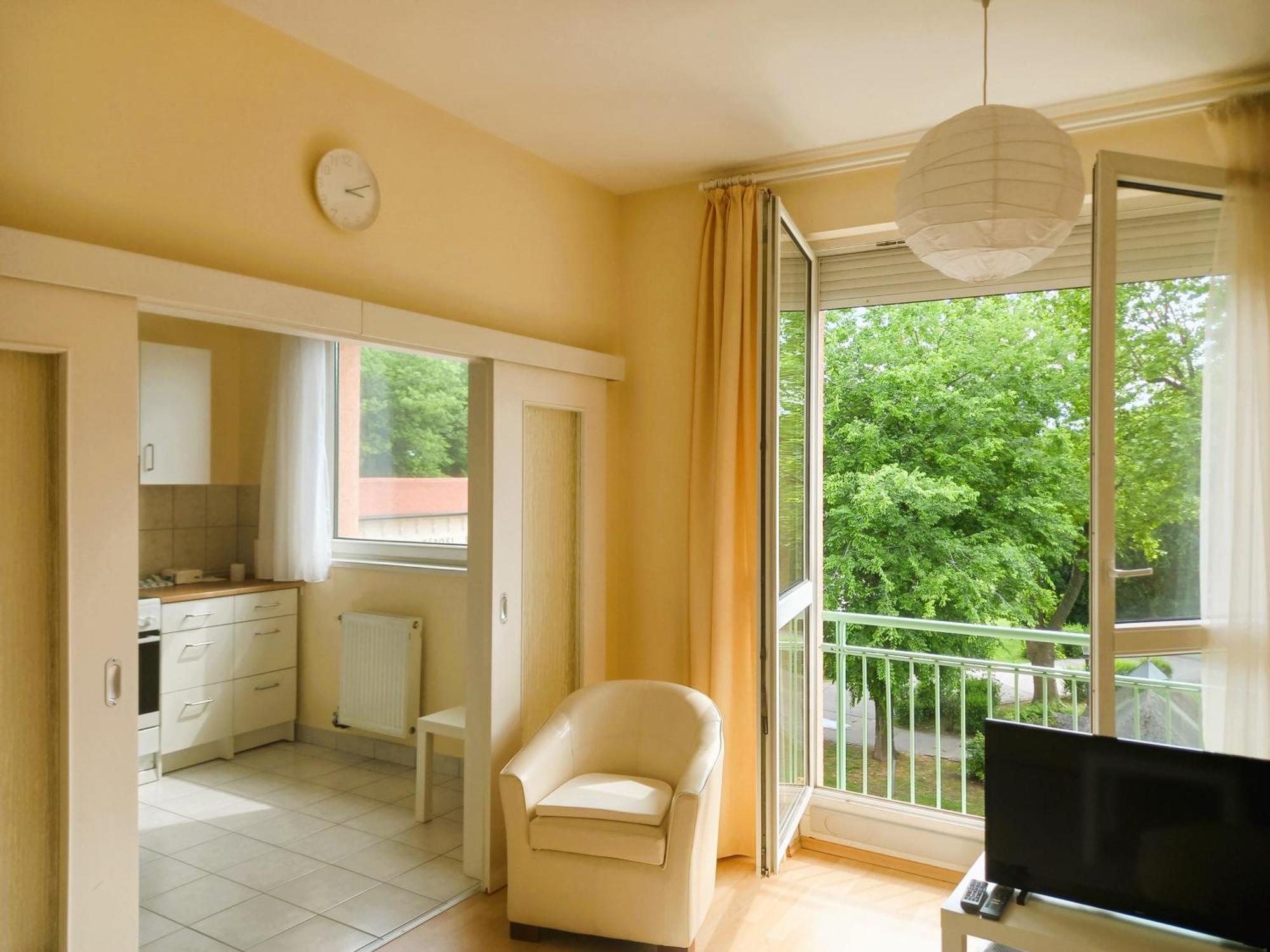 Panoráma Apartman Cegléd Exterior foto