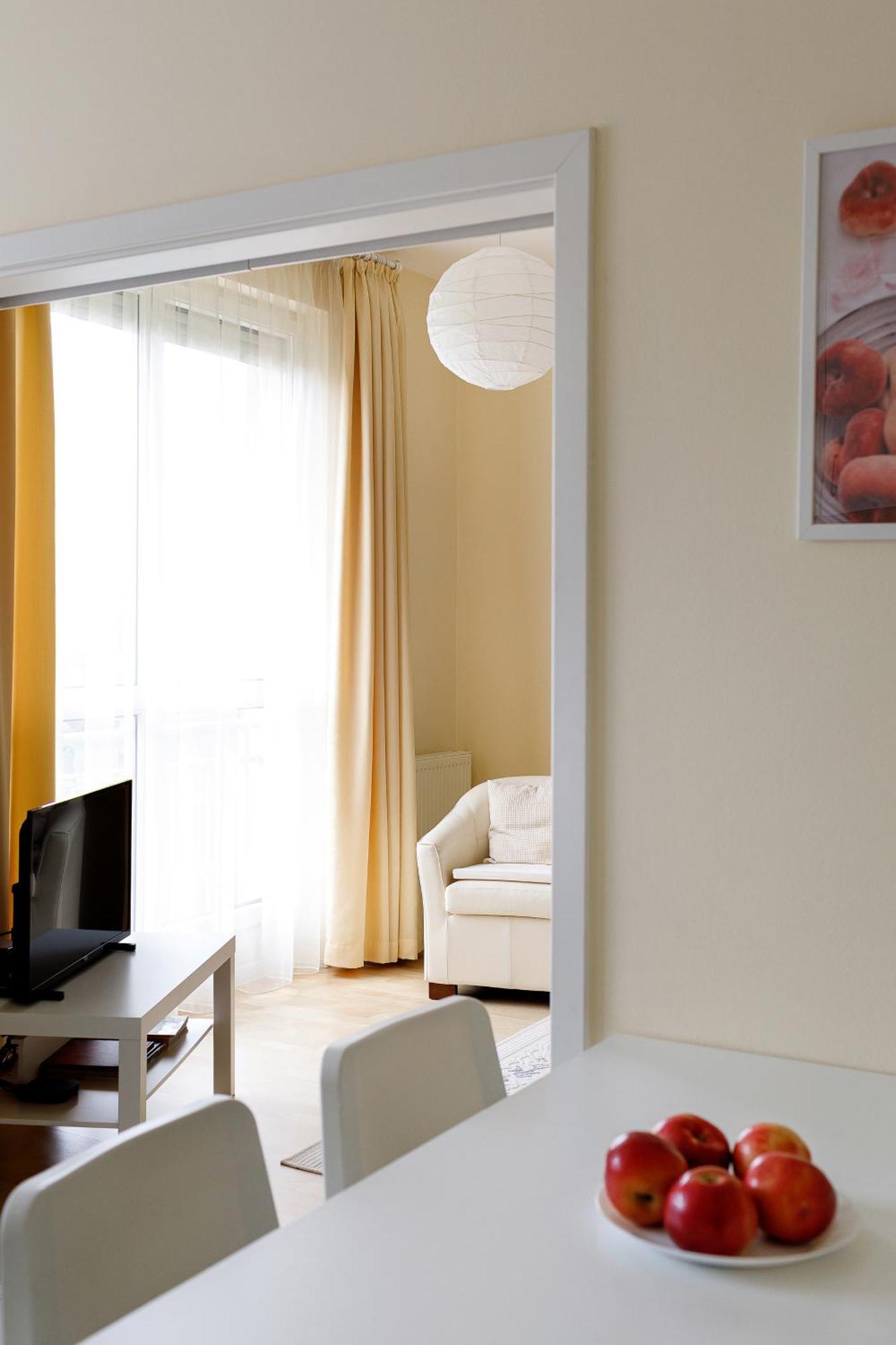 Panoráma Apartman Cegléd Exterior foto